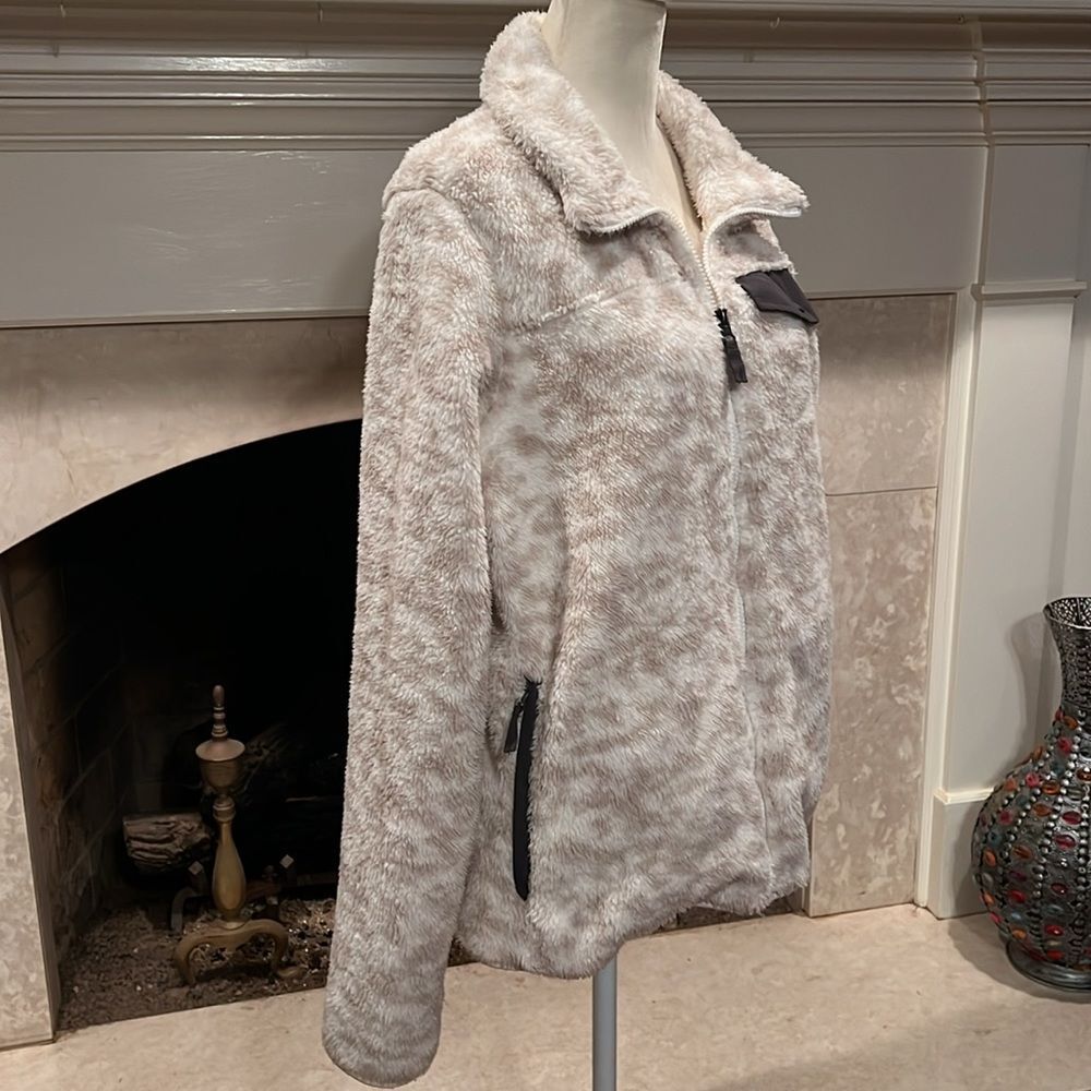 Gerry Teddy Coat Sweater - Picture 3 of 11